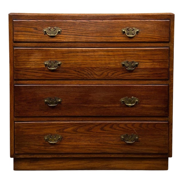Antique Golden Oak Bedroom Chest of Drawers For Sale