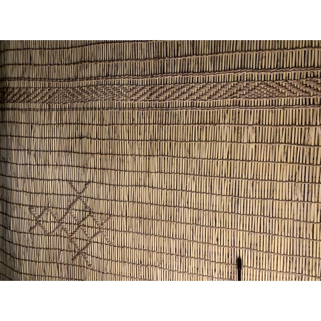 Beige Tuareg Rug in Plant Fibers and Leather, 1990s For Sale - Image 8 of 17