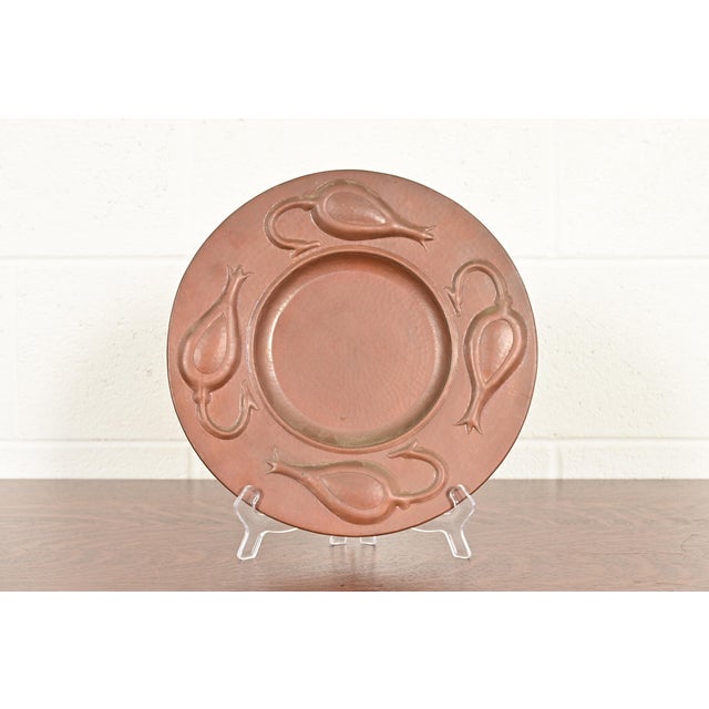 Ramon Ramirez Arts & Crafts Hammered Copper Charger Plate or Tray For Sale - Image 12 of 12