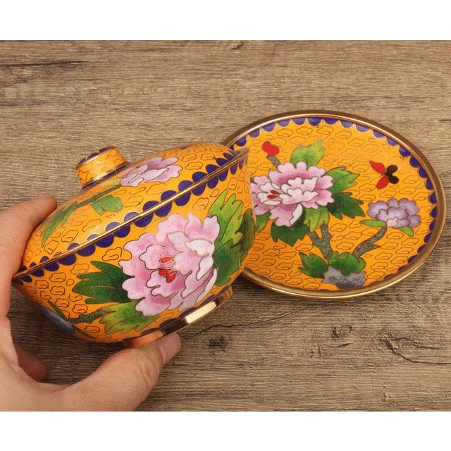 Vintage Cloisonné Enamel Lidded Bowls With Saucers – Floral & Bird Motif - Set of 4 For Sale - Image 14 of 18