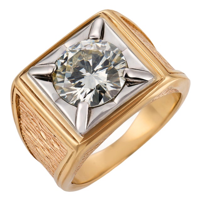 Vintage Gia 2.91 Carat Diamond 14k Yellow Gold Ring, Size 7.5 For Sale