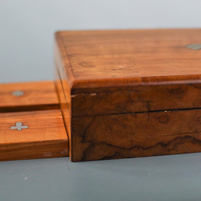 Wood Antique Burlwood Poker Set With Bone Chips in Fitted Gaming Box, 1920s For Sale - Image 7 of 18