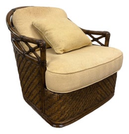 Example of Lexington Furniture Lounge Chairs