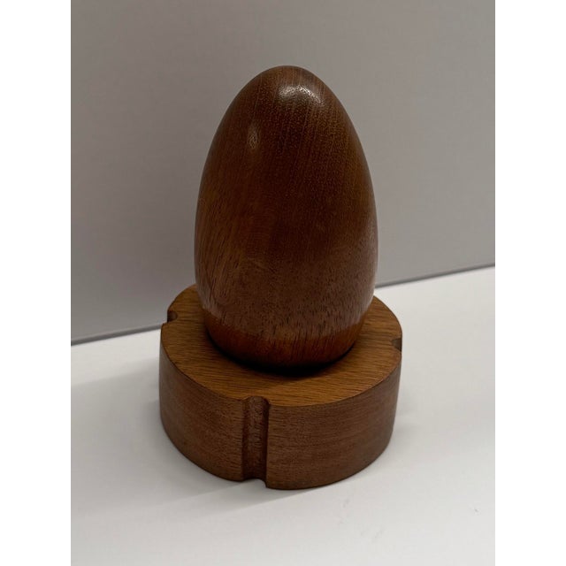 1970s Mid-Century Modern Oak Egg Sculpture on Wooden Base For Sale - Image 4 of 8