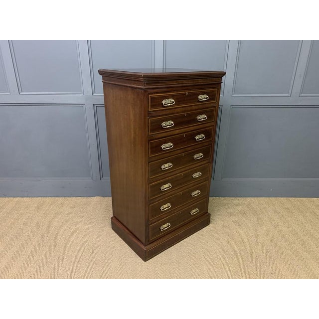 Brown Inlaid Mahogany Pillar Chest from Maple & Co., 1900 For Sale - Image 8 of 15