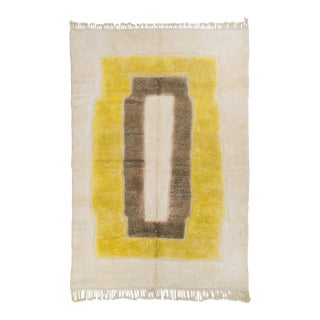 Premium Hand-Knotted Moroccan Wool Rug | 9'9" X 6'7" | One of a Kind For Sale