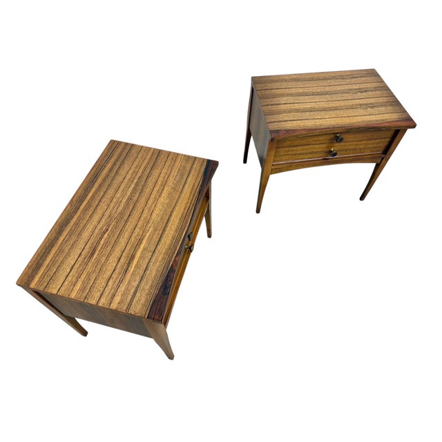 Lane Furniture Mid-Century Modern Lane Walnut & Rosewood Nightstands - Set of 2 For Sale - Image 4 of 10