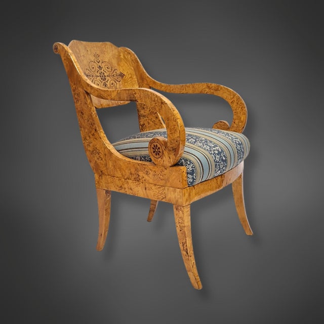 Biedermeier Russian Baltic Armchairs in Curly Birch, 1835, Set of 4 For Sale - Image 4 of 18