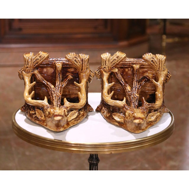 French Pair of Early 20th Century French Barbotine Wall Brackets With Stag Motifs For Sale - Image 3 of 7