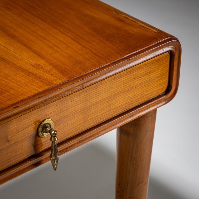 Desk, Italy, Mid-20th Century For Sale In New York - Image 6 of 8