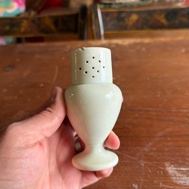 Antique Staffordshire Pearlware Pepper Pot, Circa 1830 For Sale - Image 9 of 10
