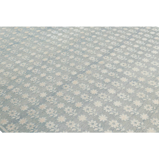 Looking for a custom size? For more information on customization capabilities, please reach out to custom@chairish.com....