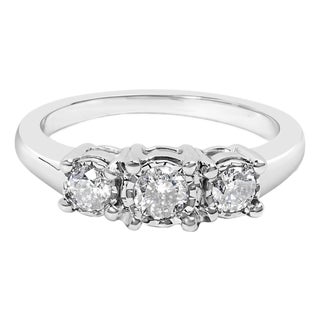 14K White Gold 1/2 Cttw Miracle Set Round Lab Grown Diamond Three Stone Illusion Plate Ring (F-G Color, VS1-VS2 Clarity) - Ring Size 9 For Sale