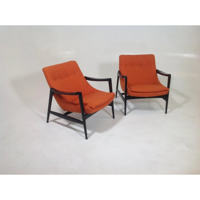 Mid-Century Modern Modern Medellin Mid-Century Style Lounge Chairs - a Pair For Sale - Image 3 of 6