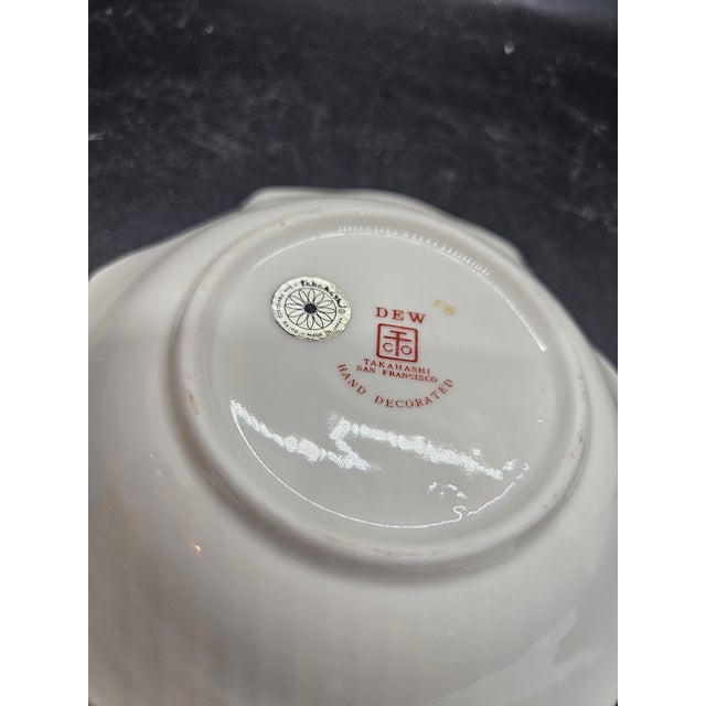 American Vintage Takahashi Dew Hand Decorated Seashell Butterflies Flowers Trinket Dish. For Sale - Image 3 of 4