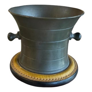 Vintage Gucci Pewter Desk Pen Holder With Leather Base For Sale