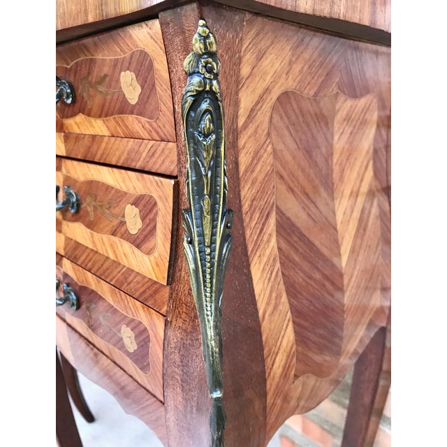 Early 20th Century French Classic Louis Vx Style Marquetry Nightstands with Three Drawers, 1920s, A Pair For Sale - Image 5 of 18