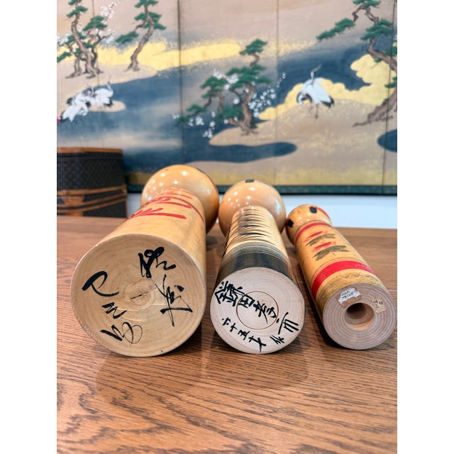 1960s Large Signed Japanese Kokeshi Dolls – Set of 3 For Sale - Image 10 of 11