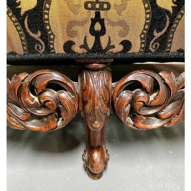 Italian Rococo Revival Style Settee or Sofa With Heraldic Motif in Black & Beige For Sale - Image 9 of 12