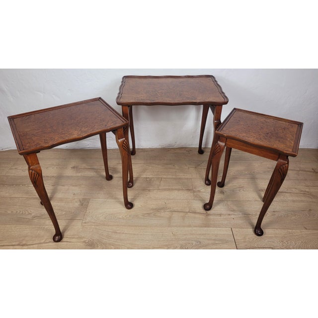 Victorian Nesting Tables in Walnut, 1890, Set of 3 For Sale - Image 6 of 18