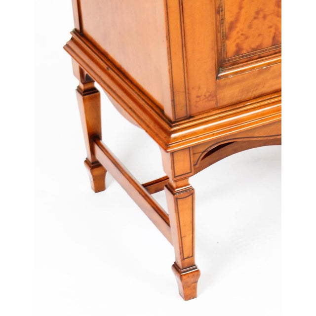 Victorian Satinwood & Inlaid Bedside Cabinet, 19th Century For Sale - Image 10 of 13