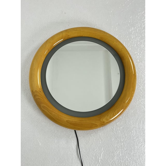 1970s Backlit Circular Wall Mirror, Italy, 1970s For Sale - Image 5 of 8
