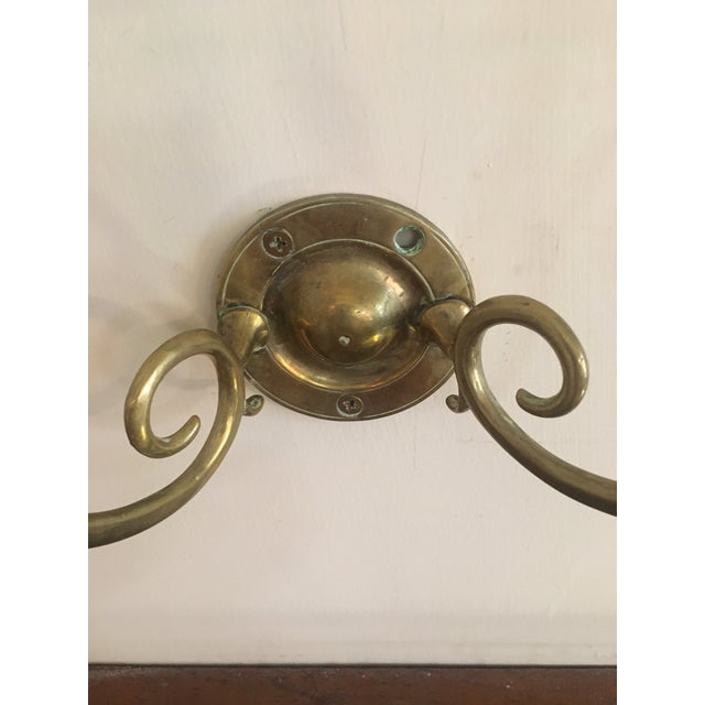 1920s 1920s George III Style Pair of Crafted Brass Wall Sconces With Glass Hurricanes - a Pair For Sale - Image 5 of 10