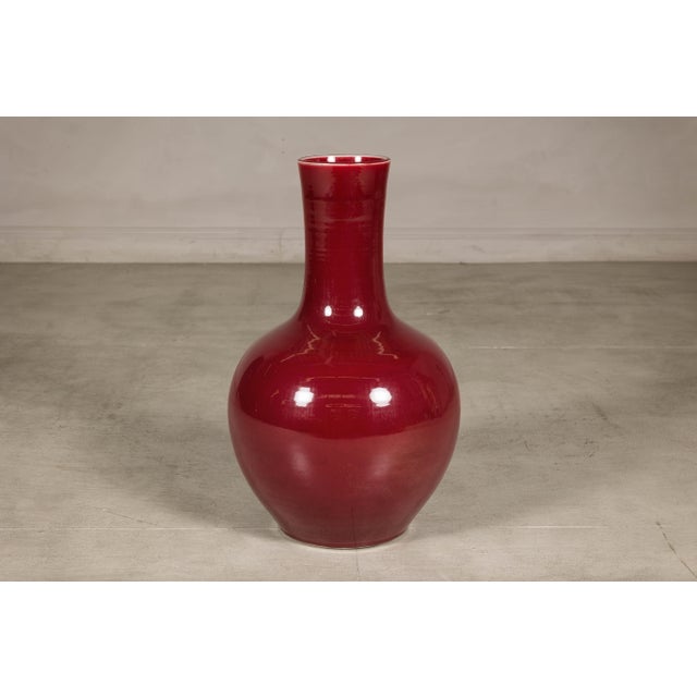 Vintage Chinese Oxblood Porcelain Vase with Long Neck and Baluster Form For Sale - Image 15 of 16