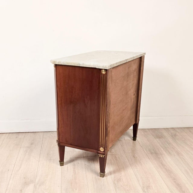 Neoclassical Chest of Drawers, Sweden Circa 1920 For Sale In San Francisco - Image 6 of 13