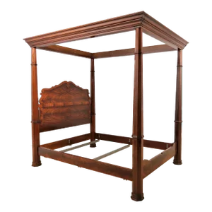 Kindel Queen Size National Trust Mahogany Canopy Bed