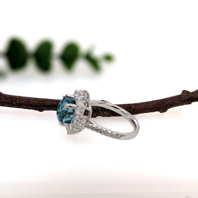 5.2Ct Blue Zircon Ring With Earth Mined Diamonds: Solid 14k Gold, Cushion Cut, Size 6.75 For Sale In Columbus - Image 6 of 6