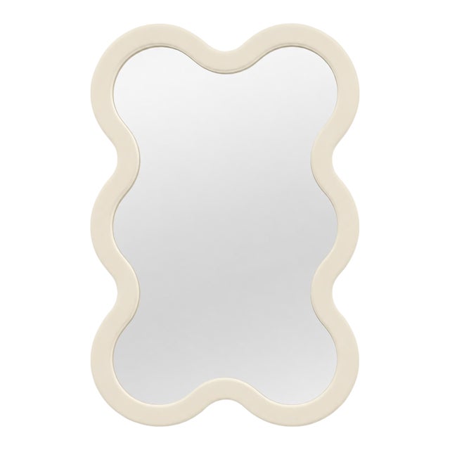 Petite Decorative Organic Hall Wavy Mirror - Beige Hvyli 6 by Oitoproducts For Sale