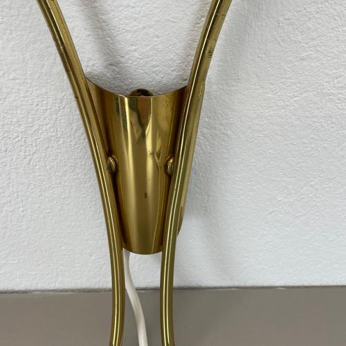 Brass Theatre Wall Sconce Light bin the style of Stilnovo and Gio Ponti, Italy, 1950s For Sale - Image 10 of 18