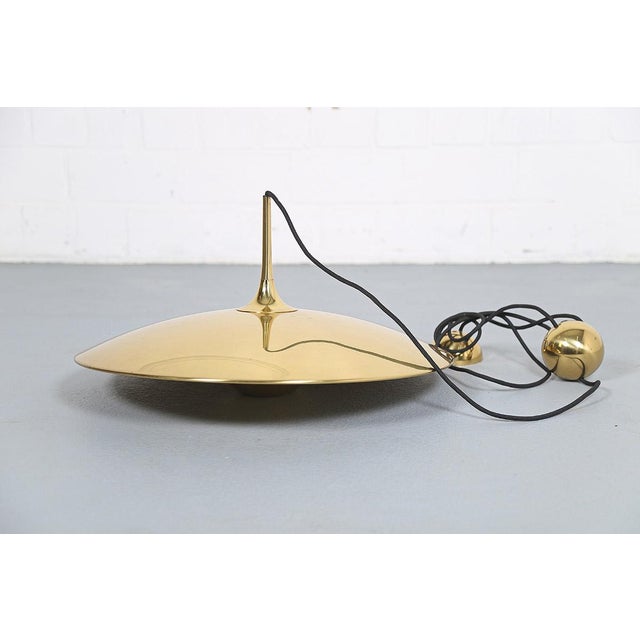 Onos 55 Pendant Lamp with Counterweight in Polished Brass by Florian Schulz, 1970s For Sale - Image 11 of 12