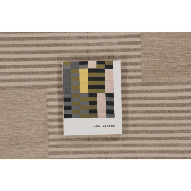 Rug & Kilim’s Contemporary India Dhurrie Rug in Taupe and Cream Geometric For Sale - Image 9 of 9