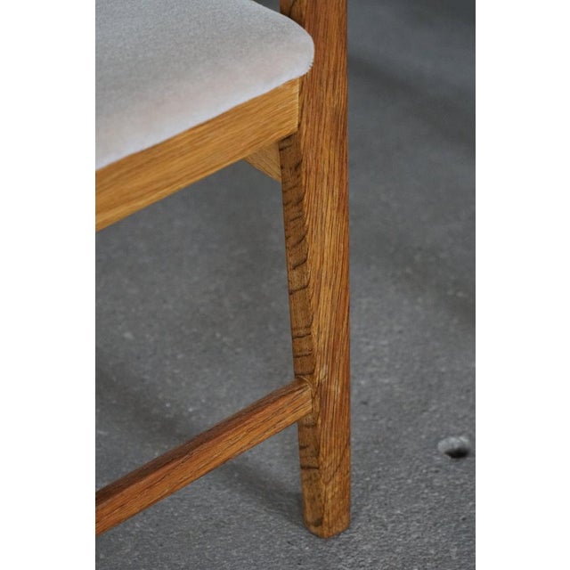 Vintage Razorblade Dining Chairs in Oak and Mohair by Henning Kjærnulf, 1960s, Set of 8 For Sale - Image 10 of 18