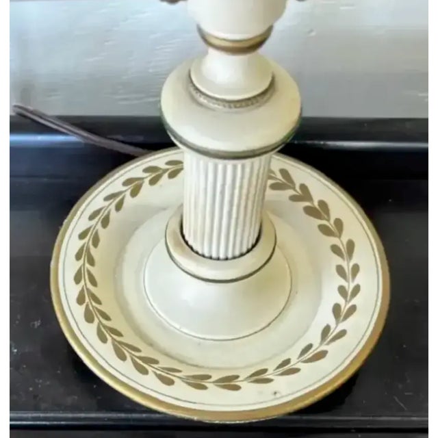 Off-white Mid Century Toleware Double Shade Lamp For Sale - Image 8 of 9