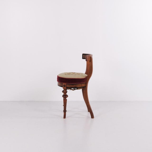 Small Piano Stool in Polished Walnut with Marquetry, 1880 For Sale - Image 4 of 12