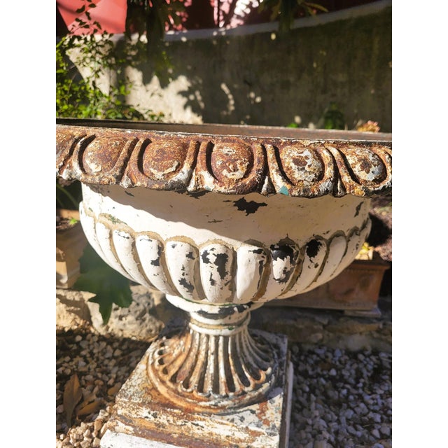 Large Cast Iron Garden Vases on Bases, 19th Century, Set of 2 For Sale - Image 3 of 14