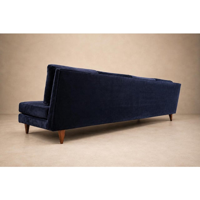 Textile Four-Seat Brazilian Modern Sofa in Hardwood by Joaquim Tenreiro, Brazil, 1950s For Sale - Image 7 of 18