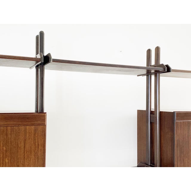Metal Mid-Century Italian Modern Free-Standing Bookshelf in Wood and Brass, 1960s For Sale - Image 7 of 18