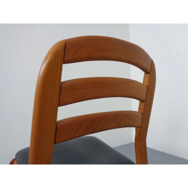 Danish Teak and Leather Chairs from Dyrlund, Denmark, 1970s, Set of 6 For Sale - Image 18 of 18
