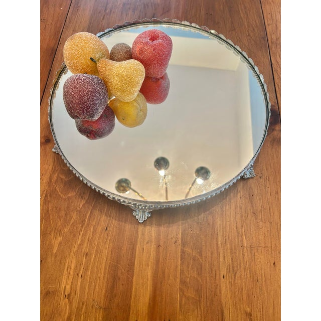 Early 1900’s Victorian Eureka Silver Co. Silver Plate Mirror Plateau Centerpiece For Sale In New Orleans - Image 6 of 9