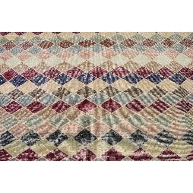 Mid 20th Century Vintage Turkish Sivas Rug - 04'05 X 09'06 For Sale - Image 5 of 10