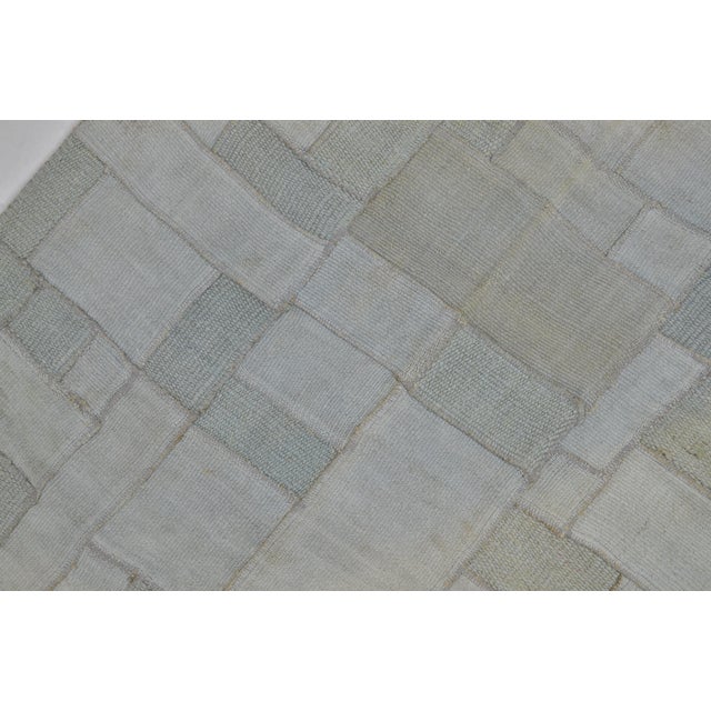 1960s Decorative Aantolian Oushak Hemp Rug For Sale - Image 10 of 10