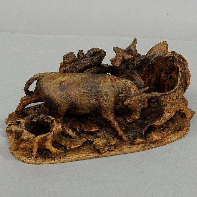 Wood Carved Statue of a Bull, Black Forest, 1900 For Sale - Image 7 of 8