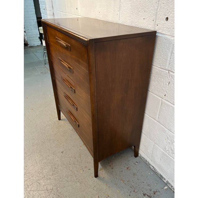 Brown Broyhill "Emphasis" Mid-Century Walnut Highboy Dresser For Sale - Image 8 of 17