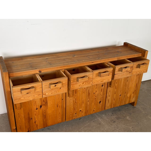 Scandinavian Brutalist Pine Sideboard by Hans Frydendahl, Denmark, 1970s For Sale - Image 6 of 9