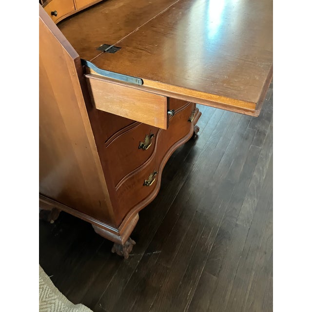 Secretary desk in vey good condition. Not sure what year put believe it is late 19th century or early 20th century. Would...