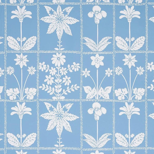 Schumacher Sample - Schumacher Georgia Wildflowers Wallpaper in Blue For Sale - Image 4 of 4